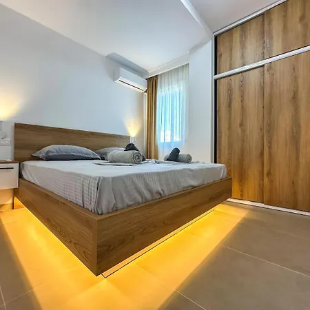 302 Sunrise Antigonea Guest Apartman *