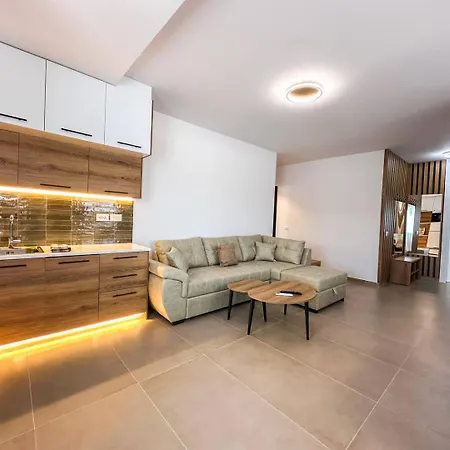 302 Sunrise Antigonea Guest * Durrës